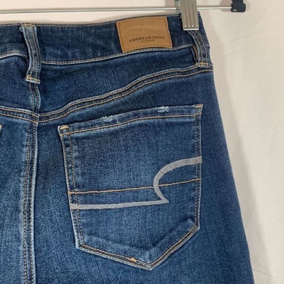 American Eagle Dark Wash Distressed High Rise Jeggings - Picture 10 of 16